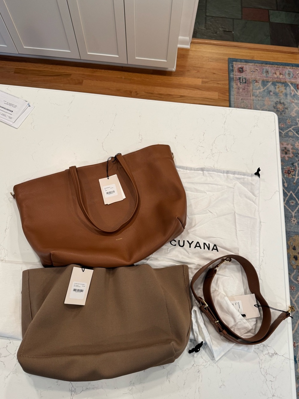 Cuyana Classic Easy Zipper Tote in Camel with Insert and Adjustable Wide Strap